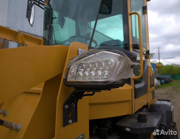 Фронтальный погрузчик LuGong T 928, 2023