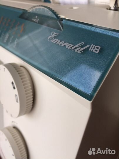 Швейная машина husqvarna Viking Emerald 118