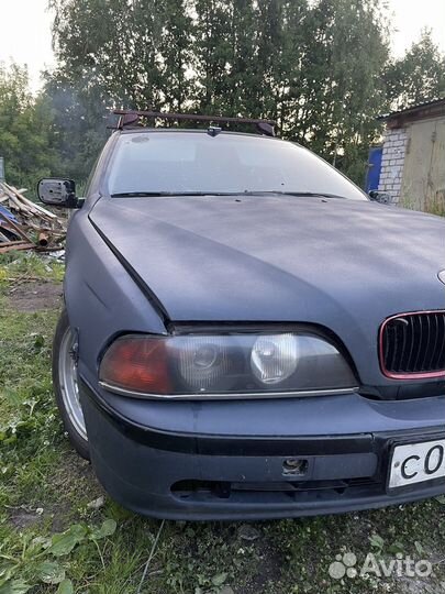 Разбор BMW E39 528i дорест