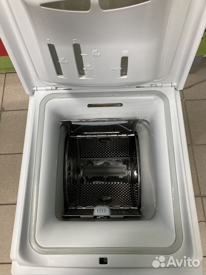 Стиральная машинка с вертикальной загрузкой