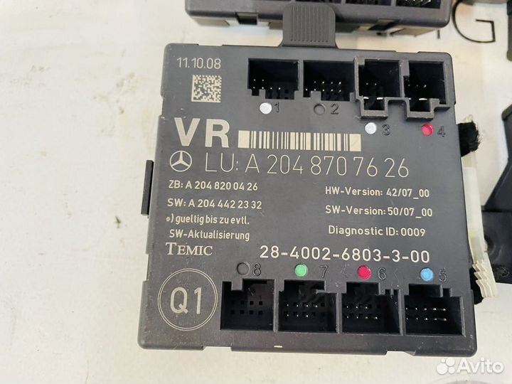 Блок управления дверью Mercedes W204 GLK X204