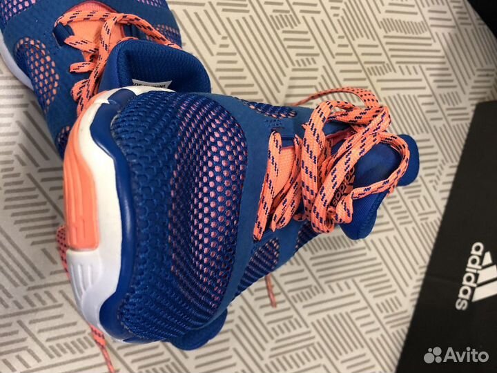 Кроссовки Adidas оригинал размер 37