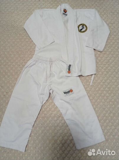 Кимоно 130 и жёлтый пояс