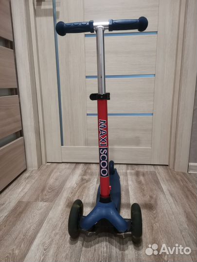 Самокат детский трехколесный