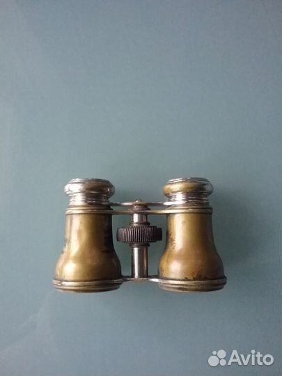 Старинный театральный бинокль