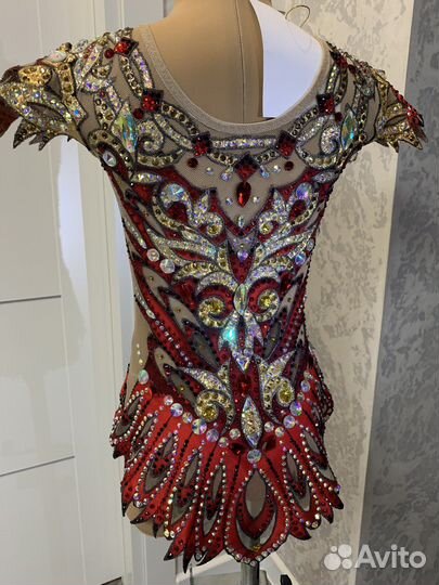 Купальник для художественной гимнастики