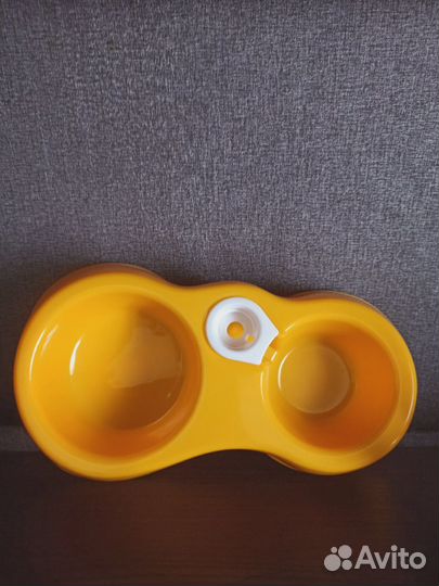 Миска для животных с дозатором