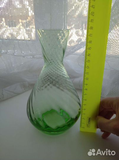 Ваза зеленое стекло СССР