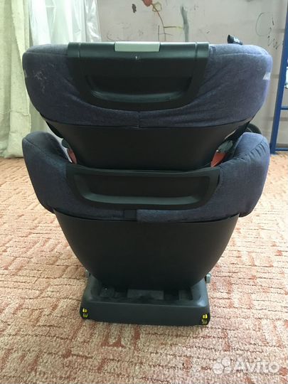 Детское автокресло 15 до 36 кг maxi cosi