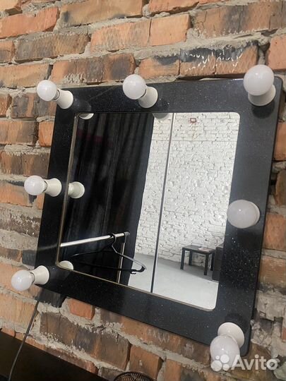 Гримерное зеркало