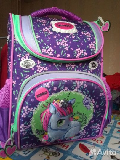 Ранец школьный для девочки новый Акрос