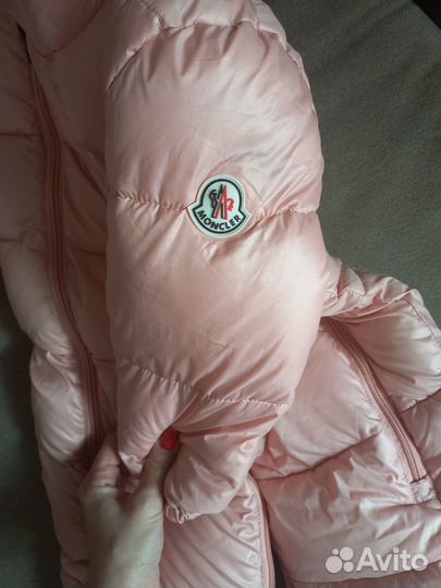 Зимний комбинезон для девочки