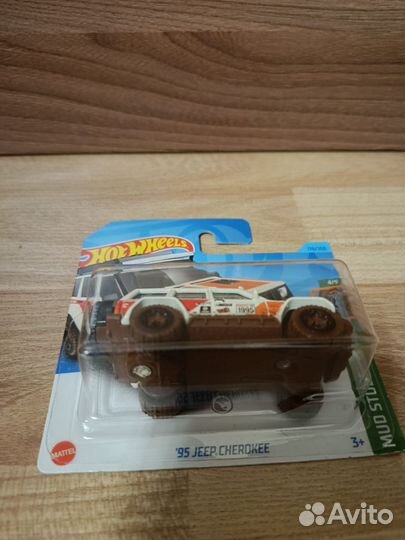 Hot wheels машинки новые