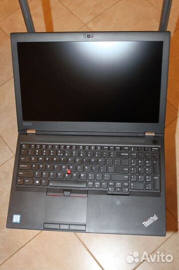 Lenovo thinkpad p52 xeon\32\512\p2000\fhd