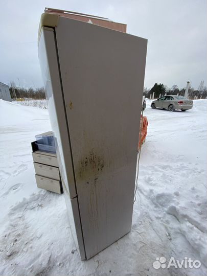 Холодильник бу