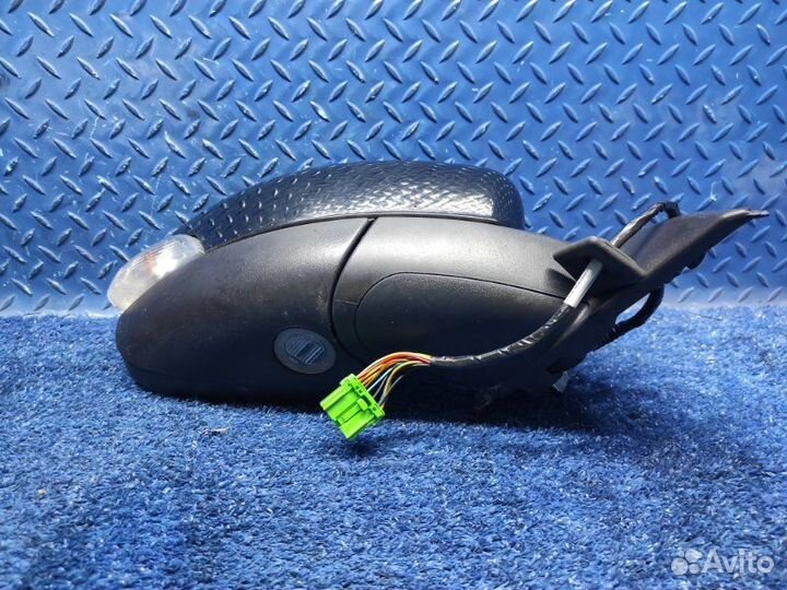 Зеркало правое Volvo Xc60