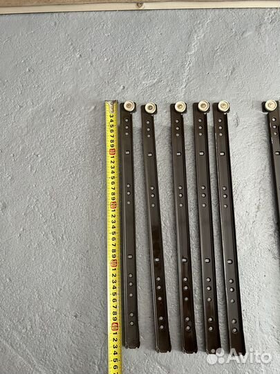 Направляющие для выдвижных ящиков