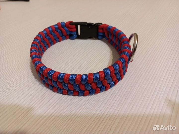 Ошейник для собак из паракорда