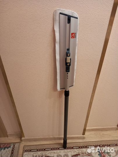 Швабра grifon с насадкой из микрофибры