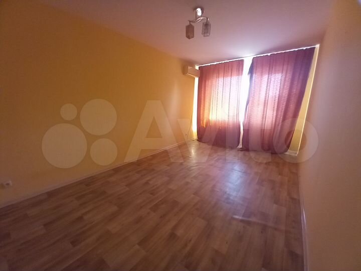 3-к. квартира, 65 м², 4/5 эт.