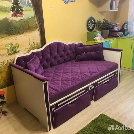 Кроватка с каретной стяжкой