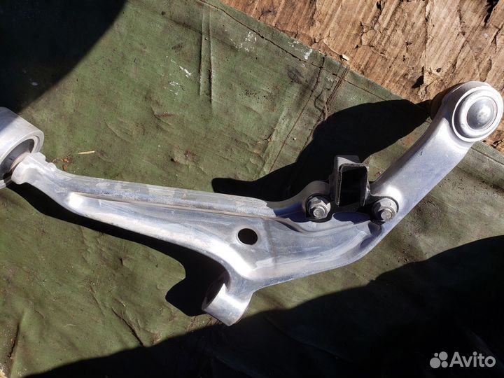 Рычаг правый nissan X-Trail T31