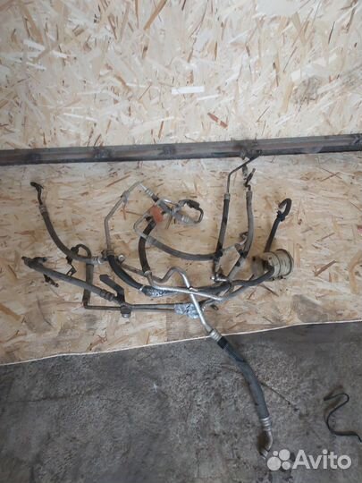 Трубка кондиционера Renault Logan 1