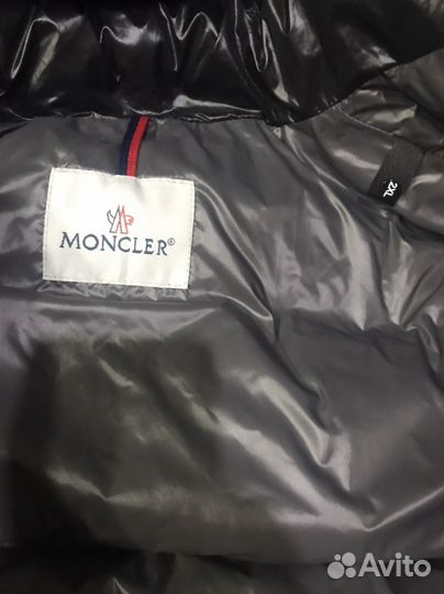 Пуховик moncler