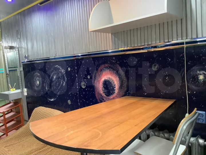 2-к. квартира, 42 м², 1/5 эт.