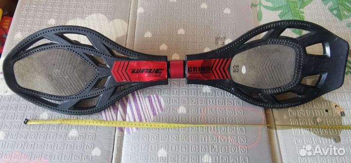 Роллерсёрф (скейтборд), трюковой самокат