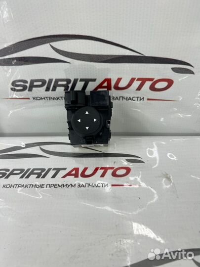 Блок управления зеркалами Kia Sportage 5 D4HD