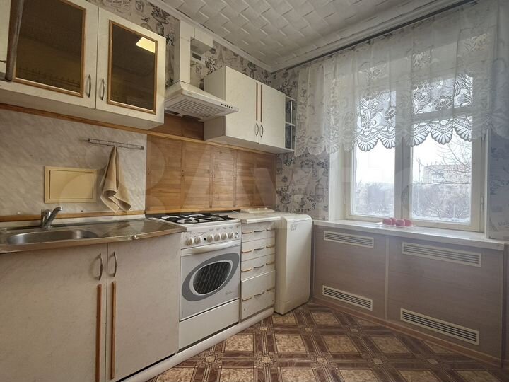 1-к. квартира, 32 м², 5/5 эт.