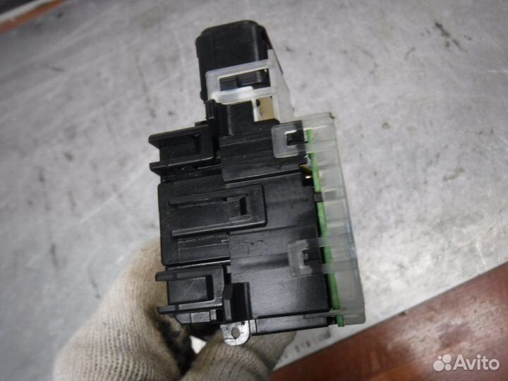 Переключатель дворников Mazda 6 L8 2006