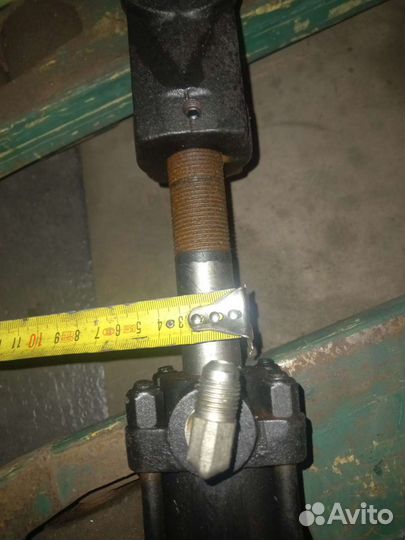 Цилиндр гидравлический бу