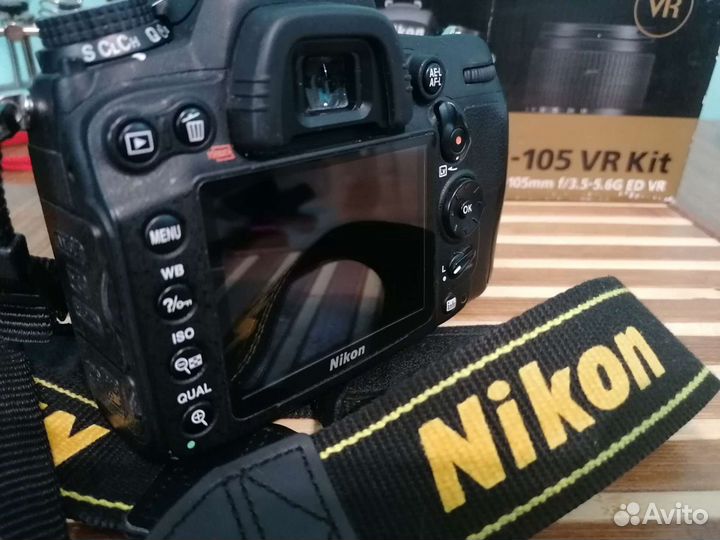Зеркальный фотоаппарат Nikon d7000 bodi