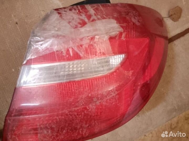 Запчасти авто mercedes b180