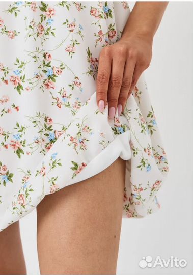 Платье licole 46 р