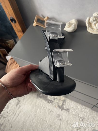 Sony станция зарядки для джойстиков и игры