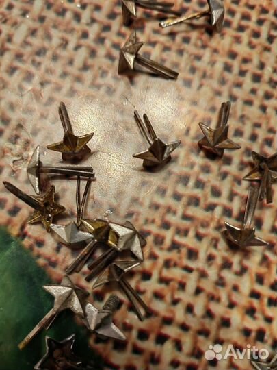 Звезды на погоны, какарда, военная фурнитура