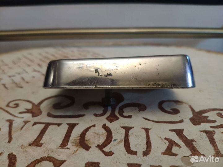 Эмблема Ваз (LADA) на решетку радиатора