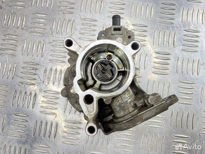 Вакуумный насос Skoda Octavia A5 cdab 2013