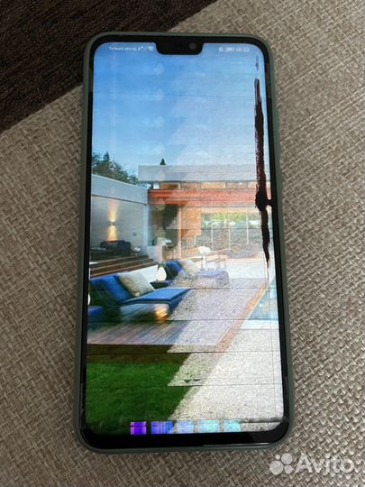 Телефон Honor 8X