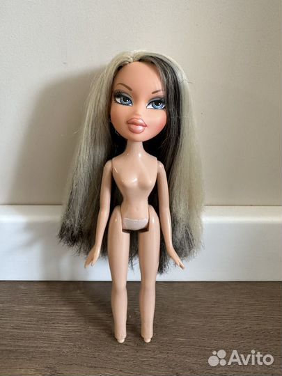 Кукла Bratz нюд бронь