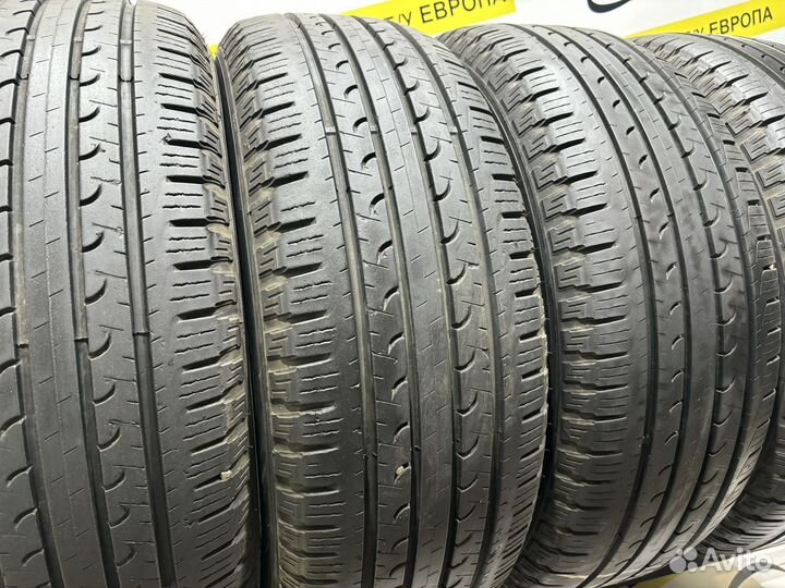 Goodyear EfficientGrip SUV 4x4 235/65 R17 100R