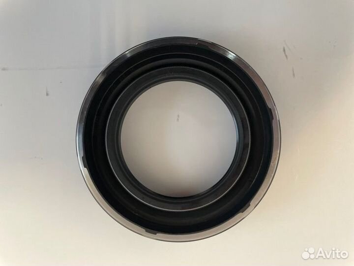 Сальник полуоси наружный моста Ssangyong Kyron