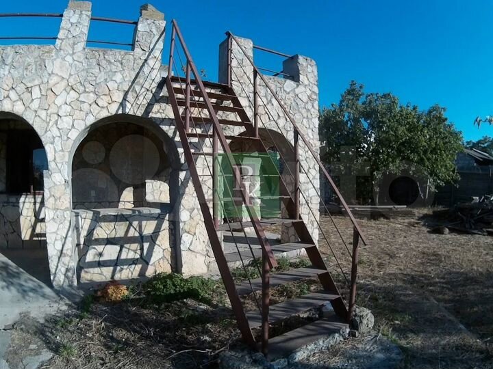 Дом 293 м² на участке 16 сот.