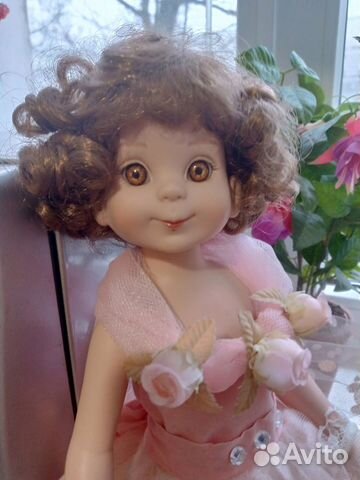 Куколка Бэтси от Тонера