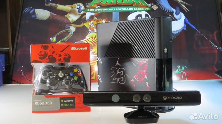 Игровая приставка Microsoft Xbox 360