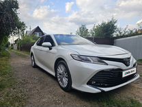 Toyota Camry 2.5 AT, 2018, 245 000 км, с пробегом, цена 1 900 000 руб.