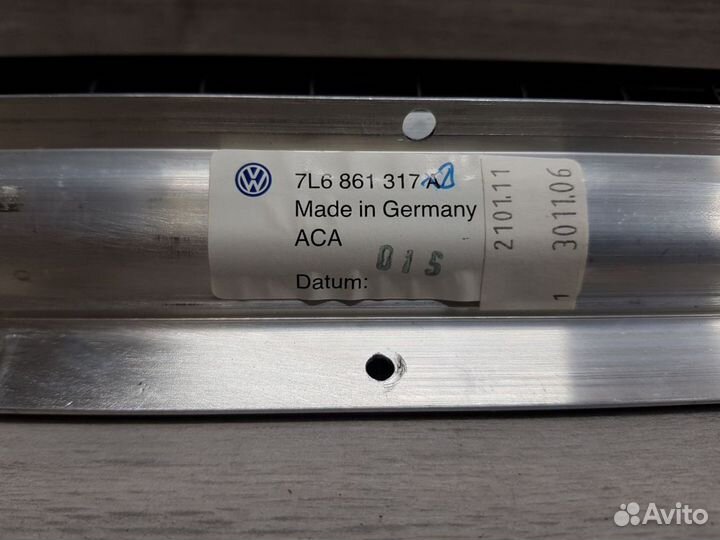 Шторка солнцезащитная задней левой двери Volkswage